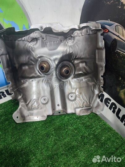 Тепловой экран глушителя BMW 7 F01/F02 F02 2009