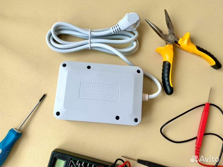 Умный сетевой фильтр удлинитель с 6 usb новый