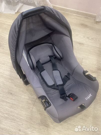 Автолюлька с вкладышом для новорожденных