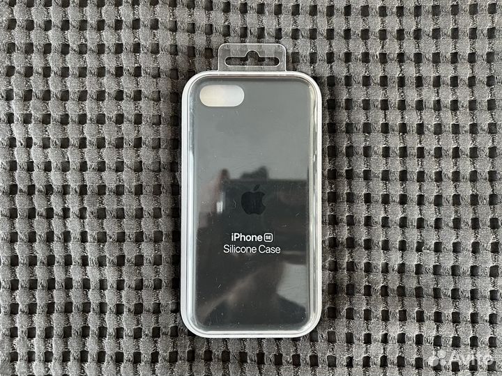 Оригинальные чехлы Apple iPhone