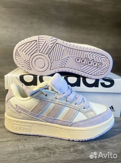 Кроссовки женские дутики adidas wcard adv