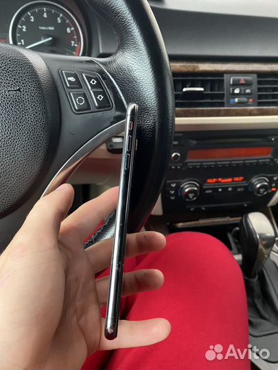 Телефон iPhone XS MAX