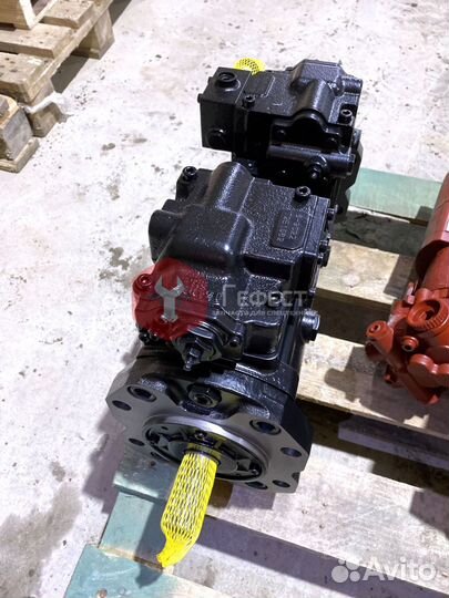 Гидравлический насос JCB JS160