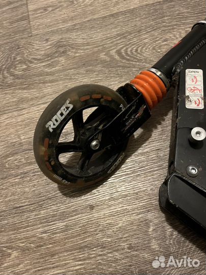 Самокат roces