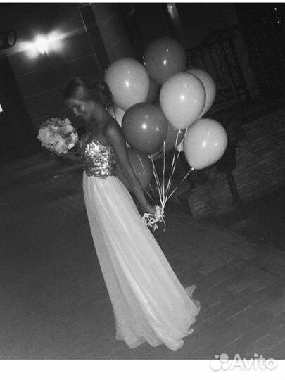 Вечернее платье