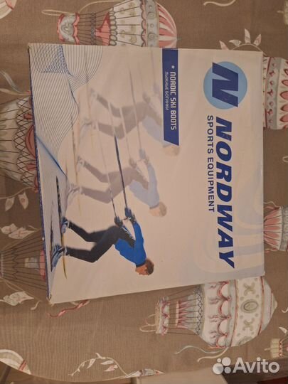 Ботинки для беговых лыж 39 размер