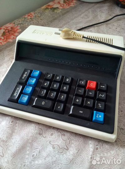 Калькулятор Электроника мк59