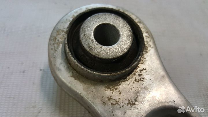 Задний верхний поперечный рычаг мерседес w220