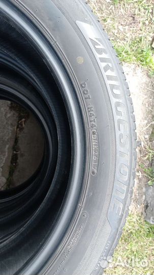Bridgestone Ecopia H/L 422 Plus 225/55 R19