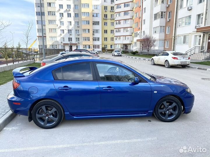 Mazda 3 2.0 МТ, 2003, 100 000 км