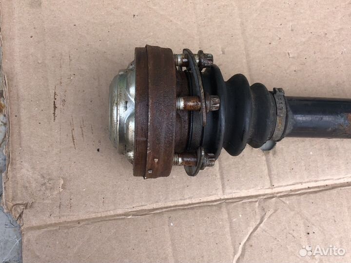 Привод граната шрус задний BMW X6 E71 бмв Х6 Е71