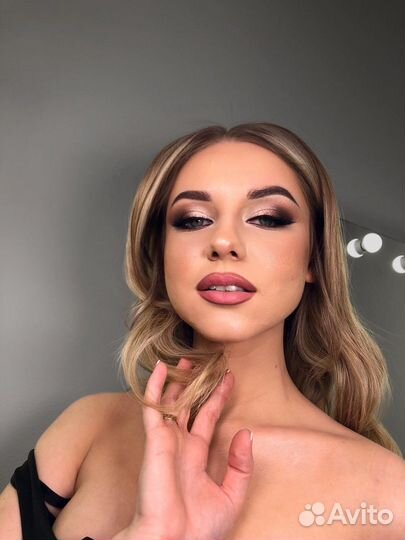 Макияж и прически