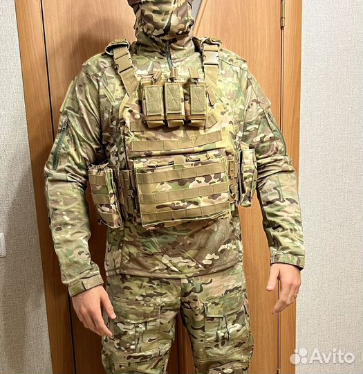 Бронежилет с плитами