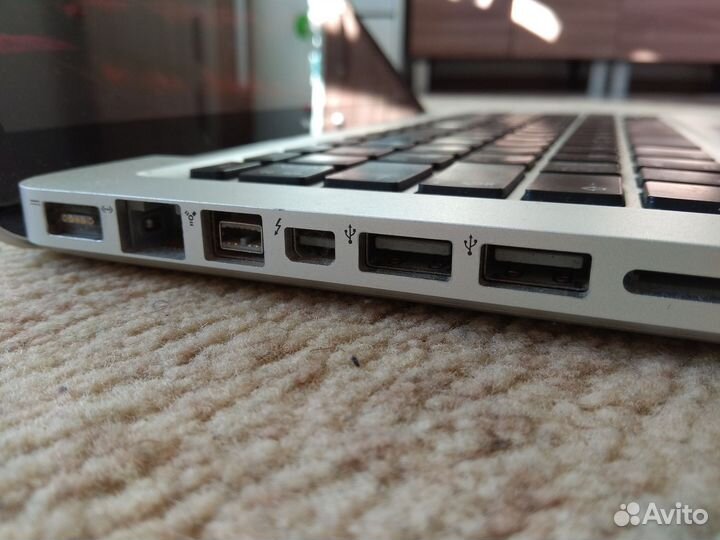 MacBook Pro 13 2011 - i5 2,4/8 Gb/128ssd