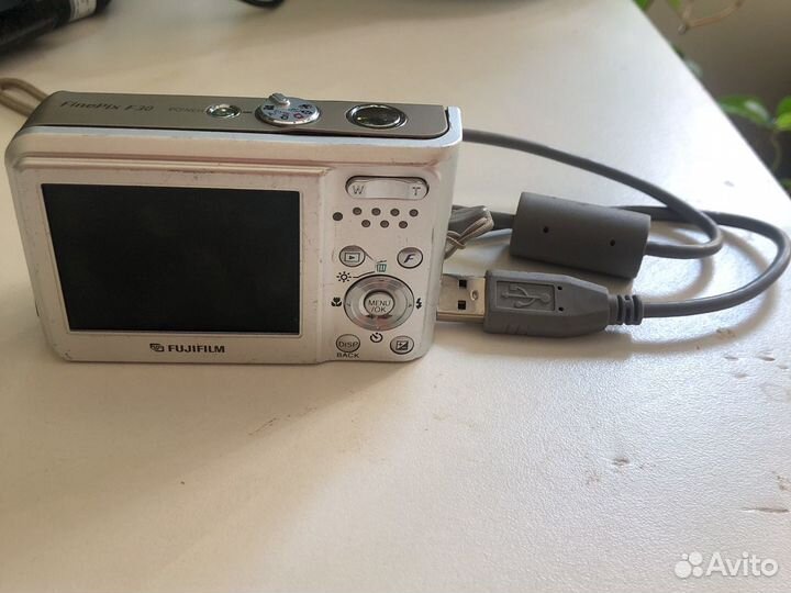 Компактный фотоаппарат