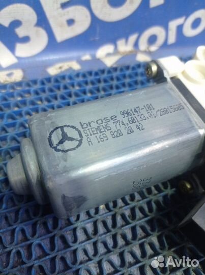 Моторчик стеклоподъемника Mercedes-Benz W169