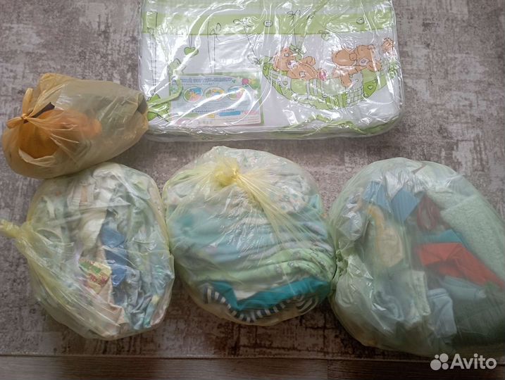 Вещи детские (от 0 до 1 года)