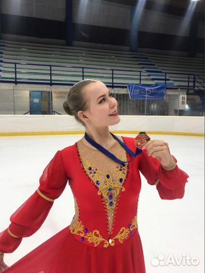 Тренер по фигурному катанию