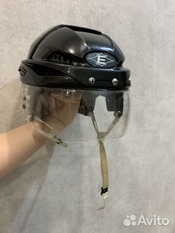 Шлем хоккейный easton