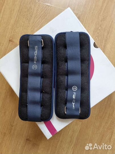 Гантели на ноги 1,5 кг