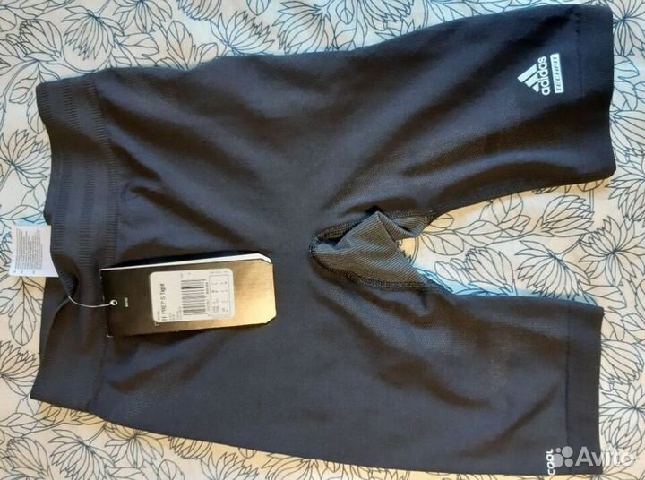 Комплект adidas techfit муж тайсы футболка р.S