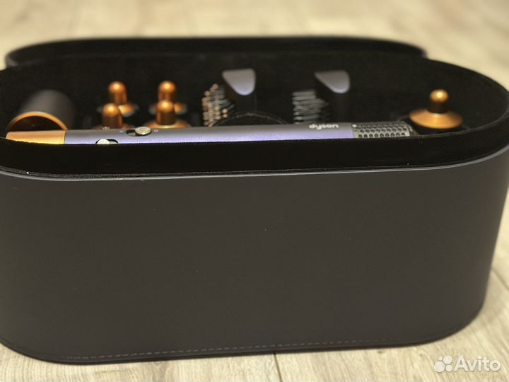 Стайлер dyson airwrap complete с 8 насадками