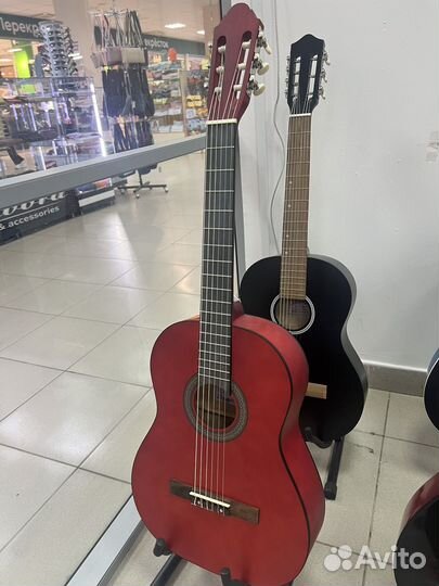 Классическая гитара новая