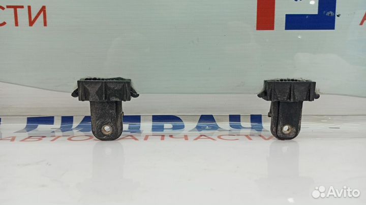 Стекло двери передней правой Hyundai Sonata EF 824