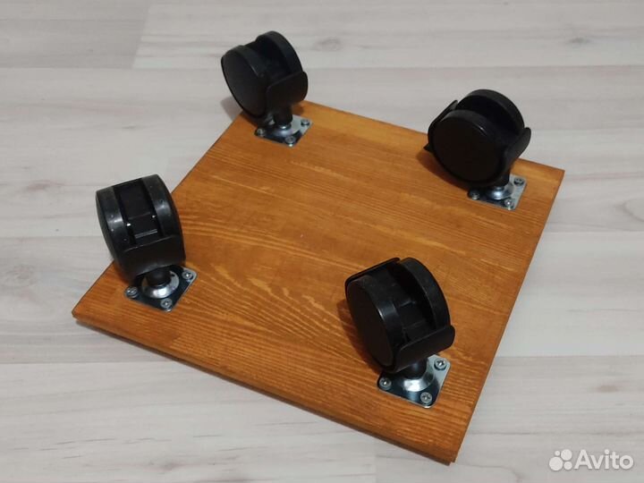 Подставка для цветов напольная деревянная