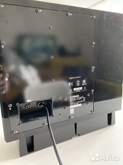 Сабвуфер Yamaha YST-FSW100 Новый
