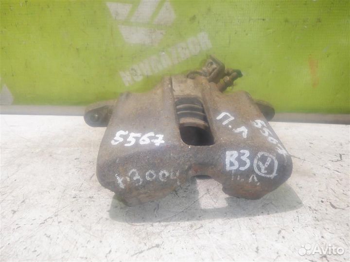 Суппорт передний левый Фольксваген Пассат Б3