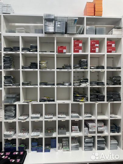 Запчасти на телефоны и часы(iPhone и андроид)