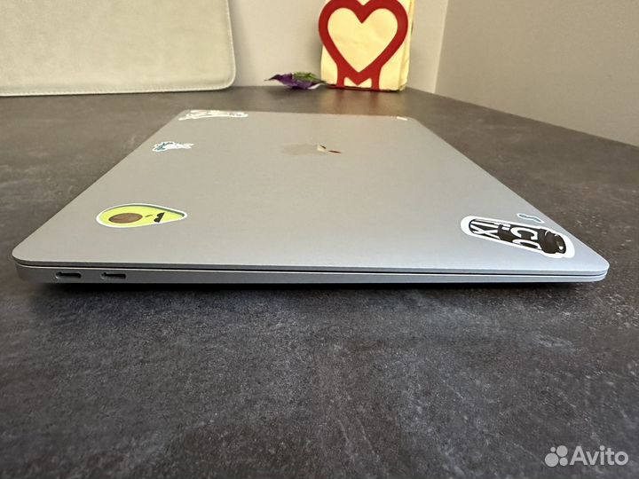 Apple MacBook air 13 2020 m1 8gb 256