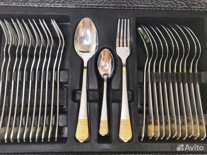 Набор столовых приборов на 12 персон