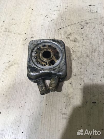 Масляный радиатор Фольксваген Гольф 4