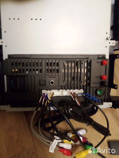 Продам магнитолу андроид на Лексус 470 новая