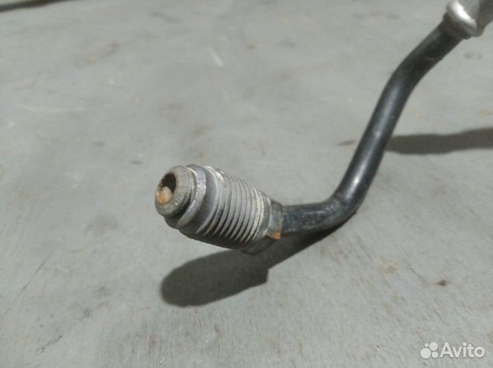 Трубка гидроподвески передняя Porsche Cayenne 958