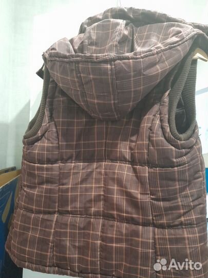 Жилетка женская утепленная 48 50