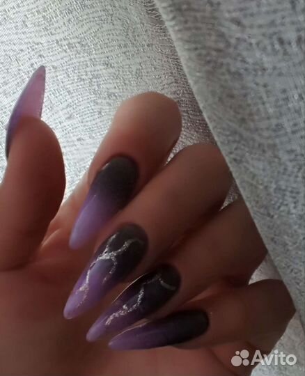 Мастер маникюра, бровист