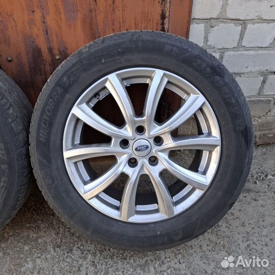 Matador MP 47 Hectorra 3 SUV 235/55 R17 103V