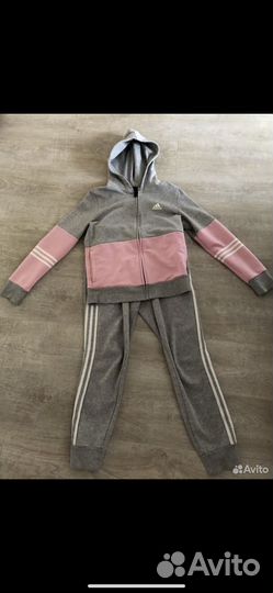 Спортивный костюм adidas