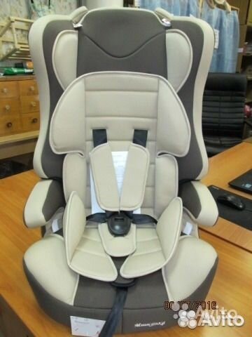 Новое детские кресла 9-36 кг. беж/корич