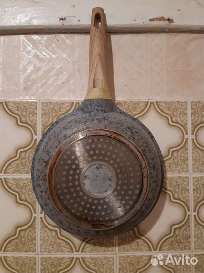 Сковорода гранитная, 24см