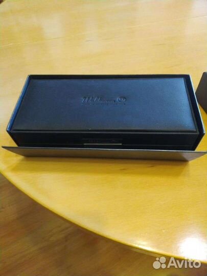 Коробка для подарка кожа