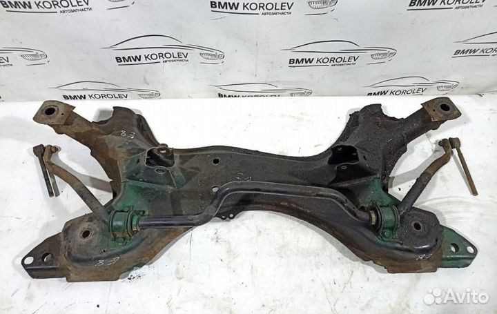 Балка подмоторная (подрамник) Toyota RAV4 2