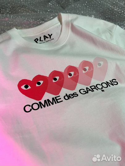 Футболка comme des garcons