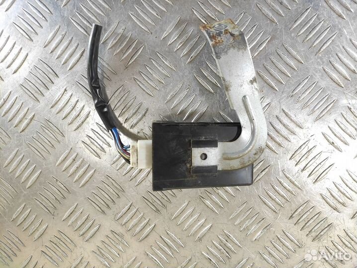 Блок управления двери Daihatsu Atrai 7