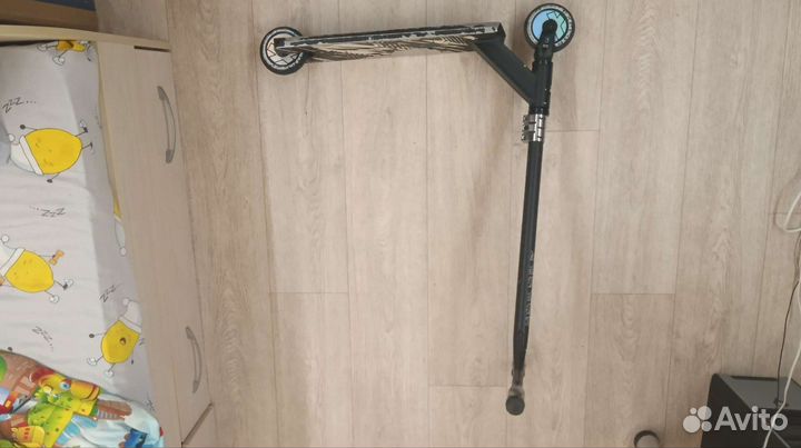 Трюковой самокат