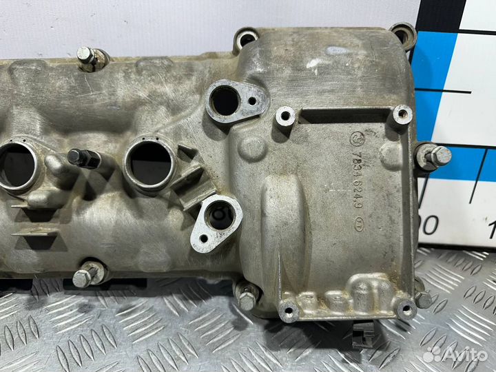 Б/У Крышка головки блока клапанная E60/61, #001