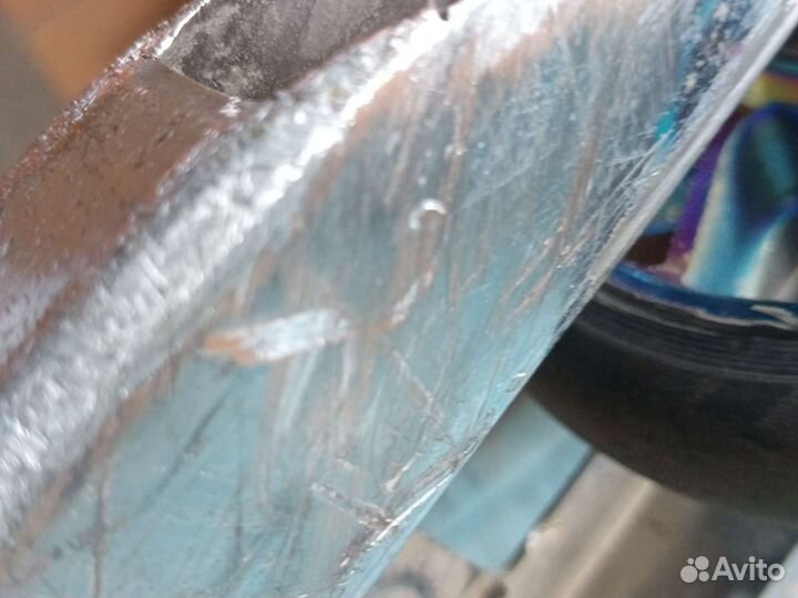 Продаю деку страйкер без ьресок ей месяц